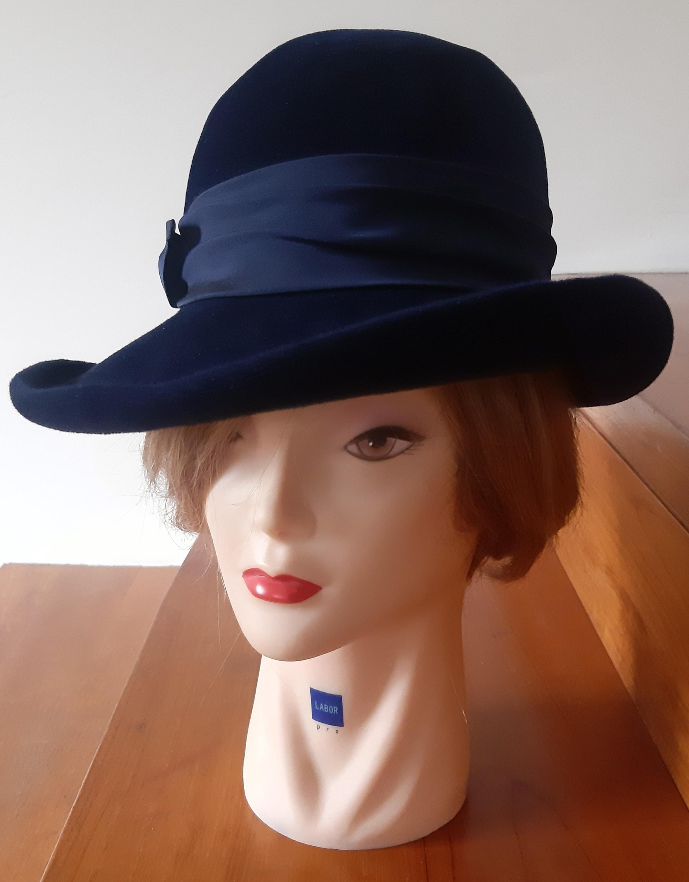 Italian Millinery - Etsy display picture 2