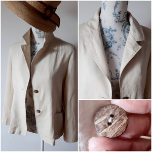 Ecru linen jacket made in Italy 2 wood buttons Boho chic and saharan outfit size M/L mint