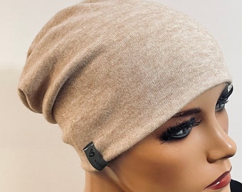 BASIC-BEANIE/MÜTZE Feinstrick beige mit  Rollsaum  bequem  Chemotherapie Krebs  Chemokopftuch Mütze Cabriomütze Chemomütze