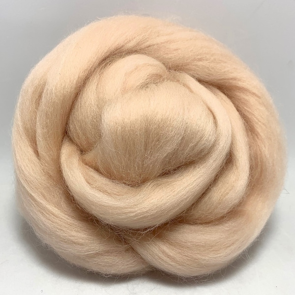 Eggshell #297, Merino Wool Roving