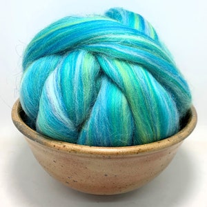 Merrow - Merino-Wolle und Sparkles - Spinnende umherstreifende filzende Spitze - 1 Unze