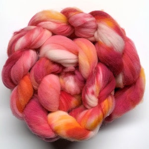 First Light - Super Wash Merino Wool Braid, Hand Dyed, Spinning, Roving, Felting, Top, 4oz