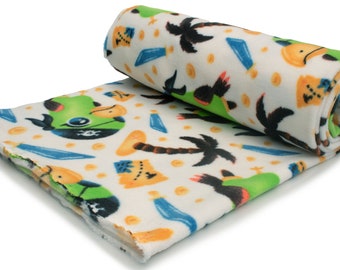 Printed fleece, parrot pattern, 50 x 160 cm