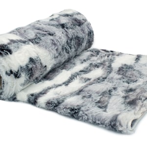 Artificial fur Caraculas, Gray 50 x 150 cm