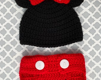 Crochet Newborn Outfit- Red/ Black Mouse