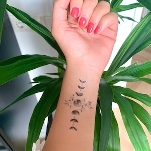 Moon Flower Phase (set of 2) - Temporary Tattoo
