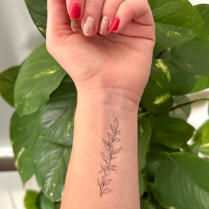 Minimalist Wildflower Temporary Tattoos Botanical Tattoos 