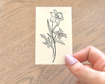December Birthflower | Narcissus | Poinsettias | Holly Berry (set of 2) - Temporary Tattoo