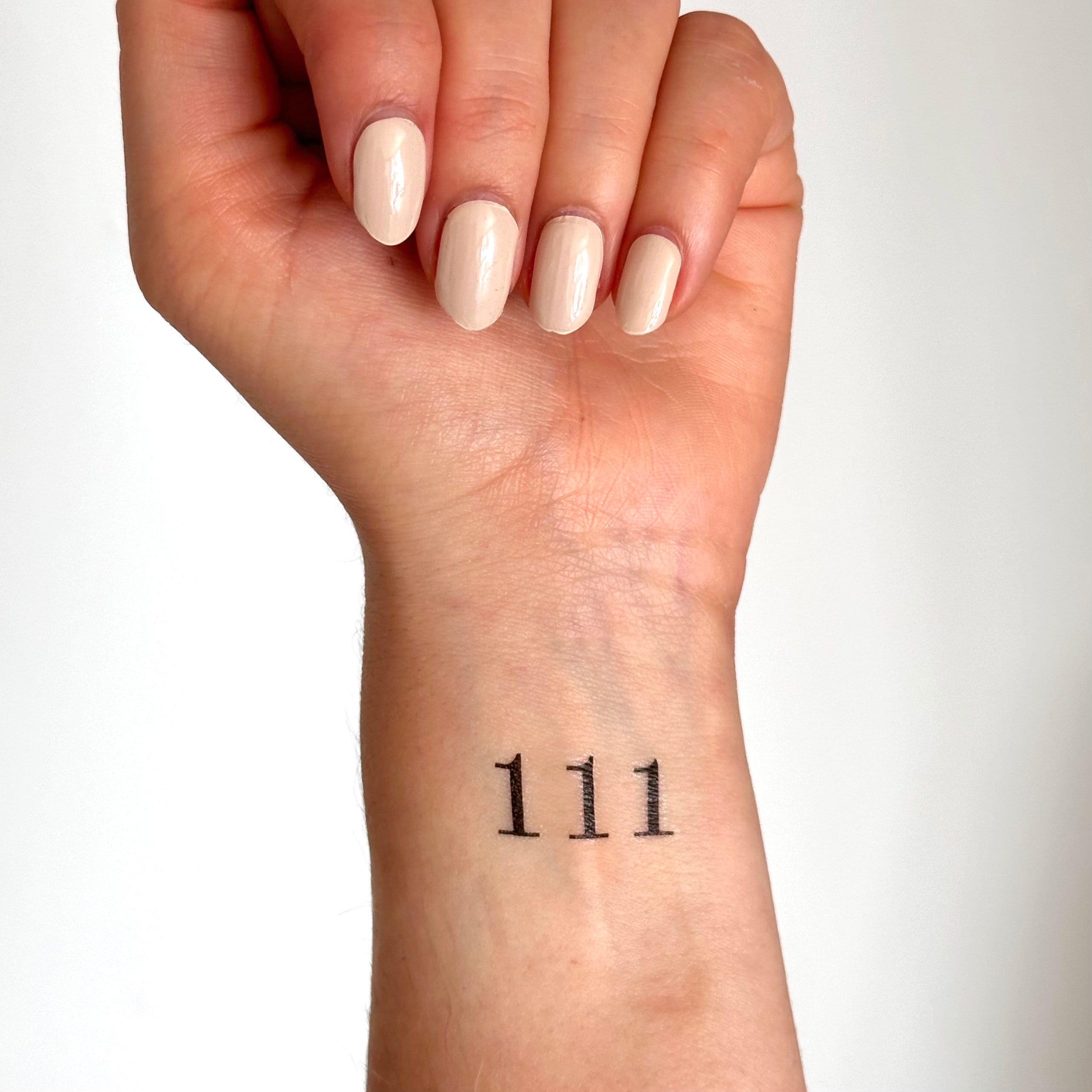 111 エンジェルナンバー (2 個セット) - 一時的なタトゥー - Etsy 日本
