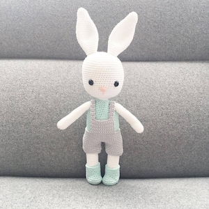 PATTERN - Wilbur The Bunny - amigurumi pattern, crochet pattern, PDF