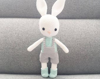 PATTERN - Wilbur The Bunny - amigurumi pattern, crochet pattern, PDF