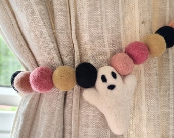 Ghost Pink Halloween Curtain Felt Ball Pom Pom Tie Backs