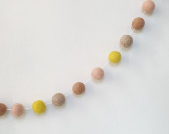 Easter Decor - Daffodil Pom Pom Garland - Felt Ball Garland