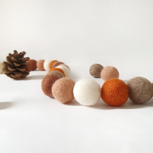 Acorn Pom Pom Garland - Felt Ball Nursery Decor