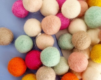 IMPERFECT Loose 2cm Wool Felt Balls - Packs of 50 or 100 - Pom Pom Assortments - DIY Crafts