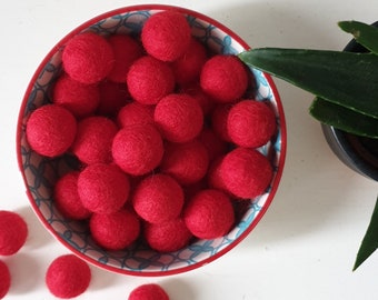 Red 2cm Wool Felt Balls, 20mm Loose Pom Pom Felt Balls