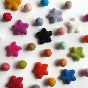 Custom Star Pom Pom Garland - Felt Ball Nursery Decor