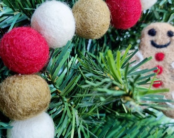 Décor de Noël - Pom Pom Garland Bourgogne et Olive - Guirlande Boule de Feutre