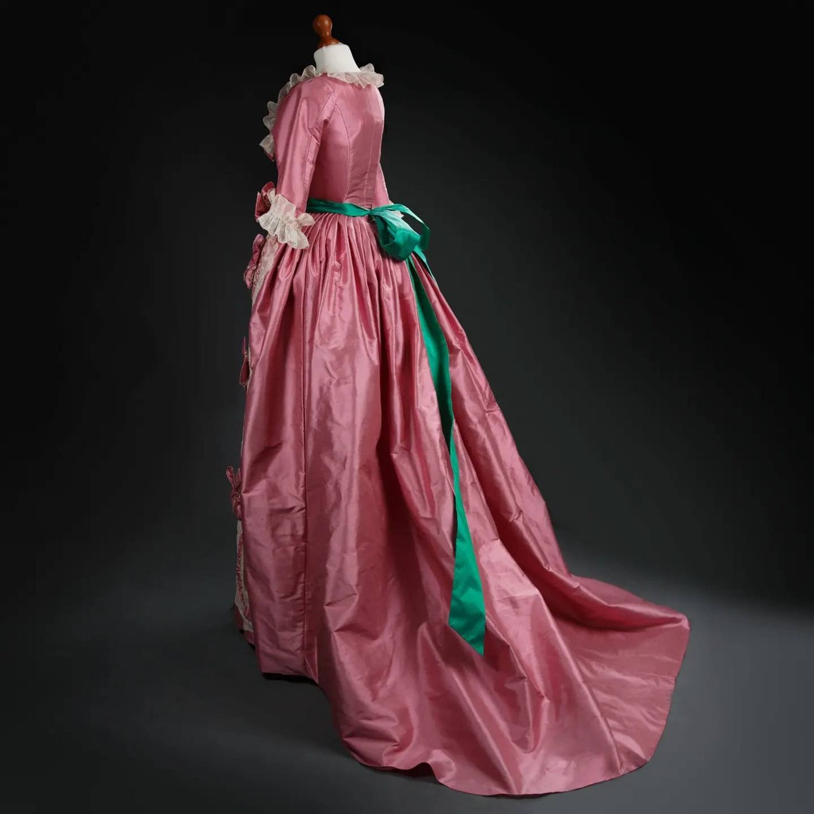 Robe a La Anglaise Dress Gown 18th Century Reenactment Marie Antoinette ...