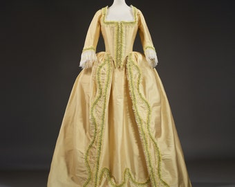 Robe a la robe robe anglaise reconstitution du XVIIIe siècle Marie Antoinette