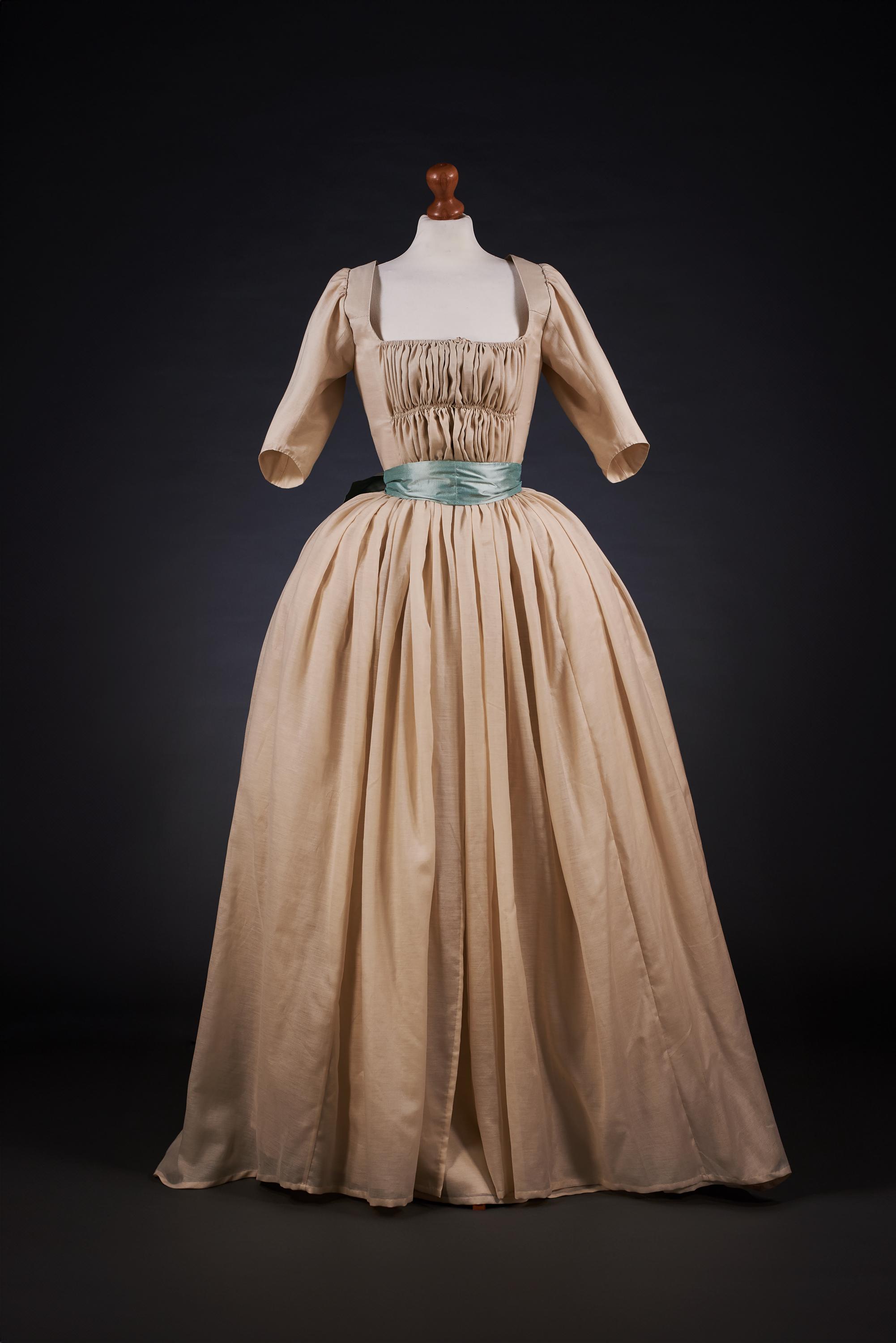 Esme＋Spectacular Historical Gown AtelierSaintHonorePL - Etsy