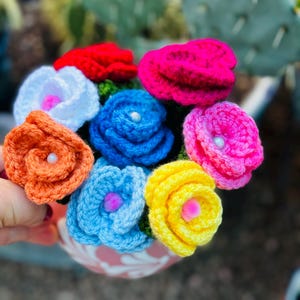 Colorful Crochet Rose Pens