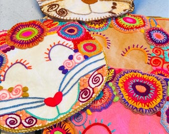 Cat embroidered tortilla warmer