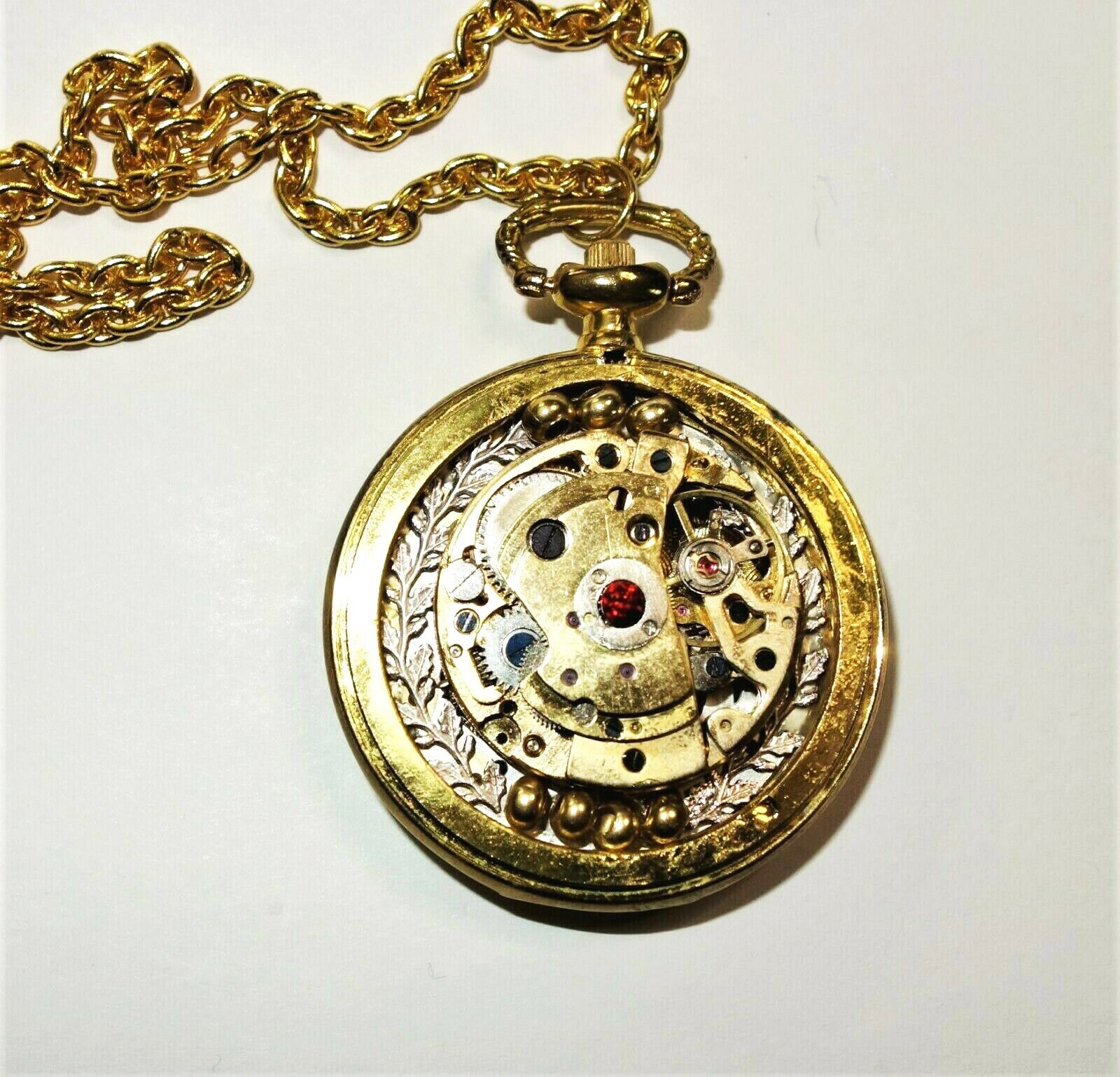 Boland – Collier Steampunk Doré, Pendentif Engrenage, Bijou Homme/femme, Déguisement Carnaval/Halloween
