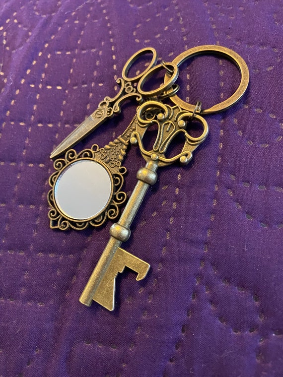 Victorian Keys Keychain - Etsy