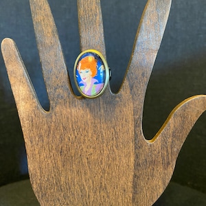 Bewitched Ring, Endora