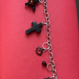 Vampire, Charm Bracelet