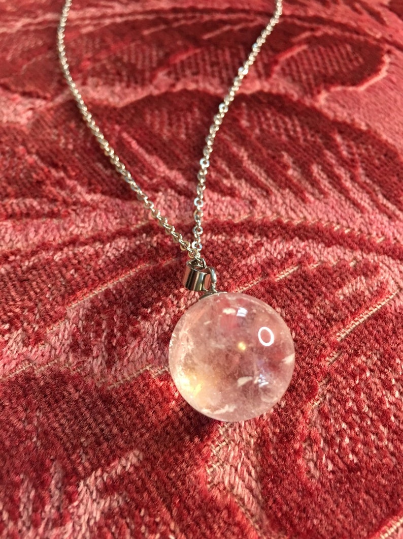 Natural Clear Quartz Crystal Ball Necklace Etsy.de