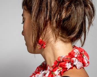 Red Chiffon Shibori Necklace Scarf, Avant Garde Fabric Jewelry, Fabric Textile Jewelry, Avant Garde Necklace, Fabric Chocker Necklace