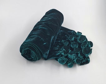 Handmade Green Velvet Scarf, Green Scarf, Handmade Scarf for Women, Velvet Scarf, Unique Scarf, Winter Accessories, Chunky Scarf, Long Scarf