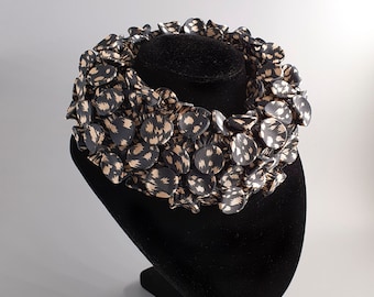 Chunky Choker, Collier Textile, Avant Garde Necklace, Textile Jewelry, Black And White Necklace, Fabric Choker, Chunky Collar for Women