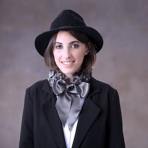 Velvet Scarf, Velvet Collar, Gray Scarf, Fabric Necklace, Big Bold Chunky Necklace, Textile Jewelry, Victorian Fashion, Unique Art Jewelry