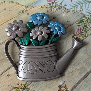 Vintage JJ Jonette Pewter Tone Enamel Flower Pale Brooch