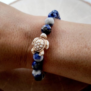 Blue Sodalite, Boho Bohemian Bracelet, Semi Precious Stone Bracelet, Expression Bracelet, Reconstituted Stone Turtle, Durable Stretch Cord