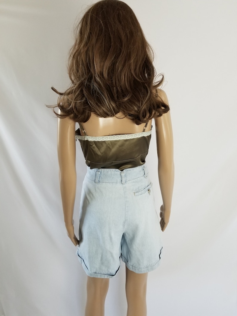 Vintage French Navy Highwaisted Light Wash bue Pleated Shorts Mom shorts Women/'s size 26