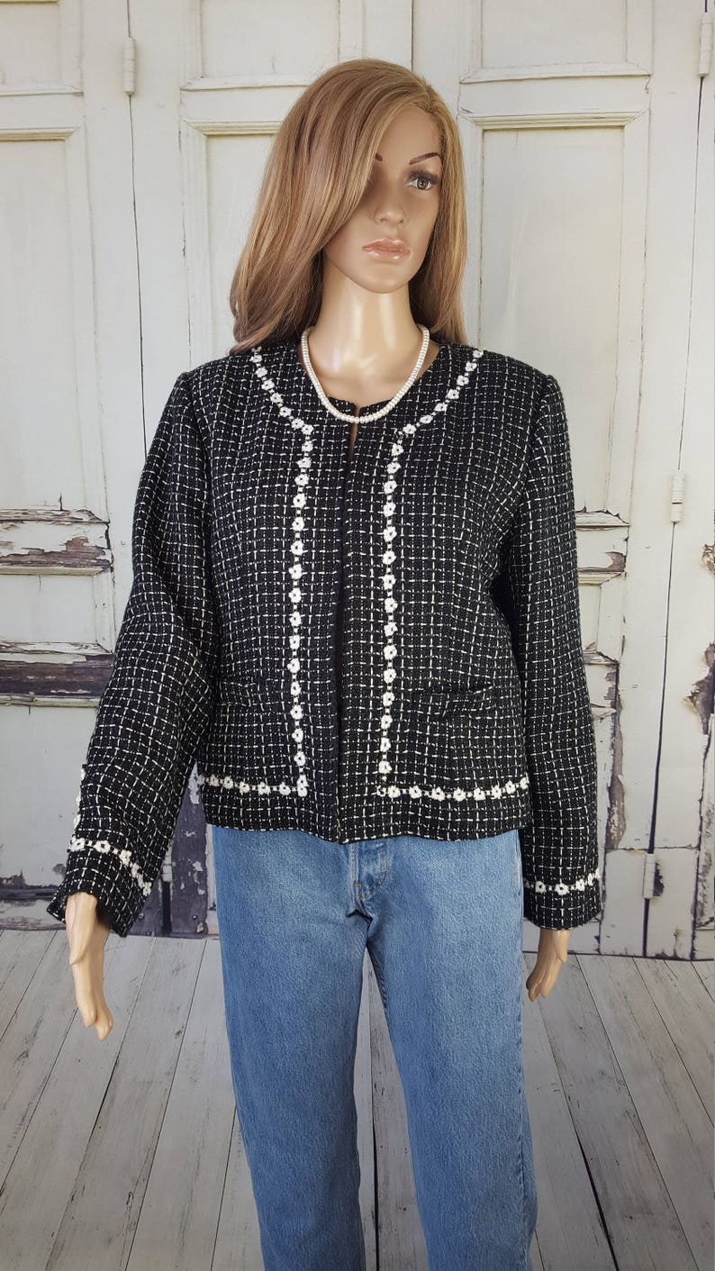 Vintage Christopher & Banks Tweed Black and White Cropped Jacket Blazer Women's size Medium M image 1