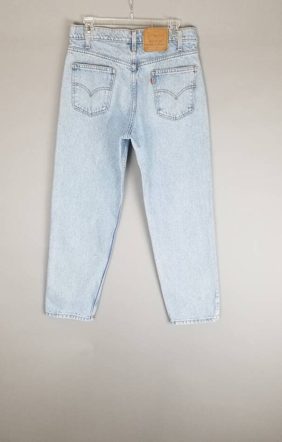 high waisted light wash levis