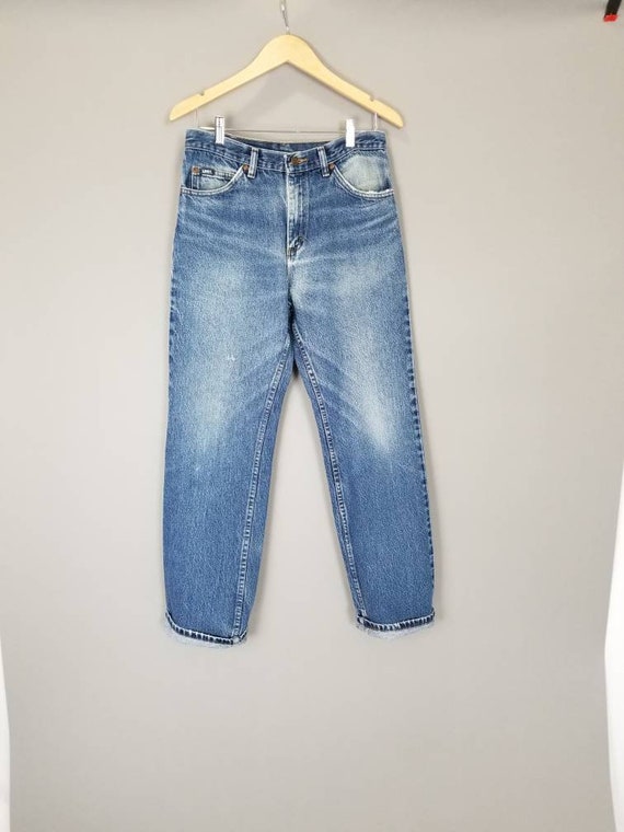 medium light wash jeans