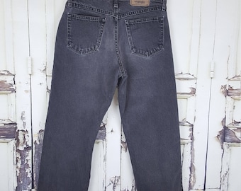 Vaqueros negros Wrangler: vaqueros rectos de cintura alta, talla 29