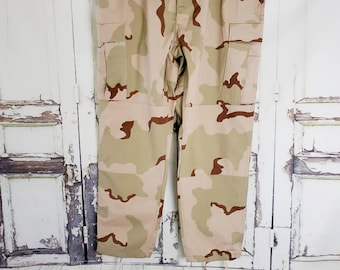 90&#39;s Army Desert Camouflage Cargo Pants, Unisex Camo Pants Vintage Dead Stock New  Women&#39;s Men&#39;s size XL  Extra Large Waist 37 38 39 upto 42
