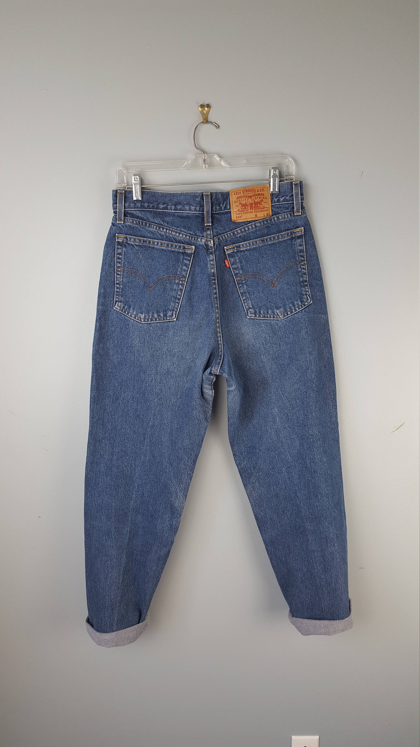 90's Vintage Levis 560, Loose Fit, Unisex Straight Leg Jeans 