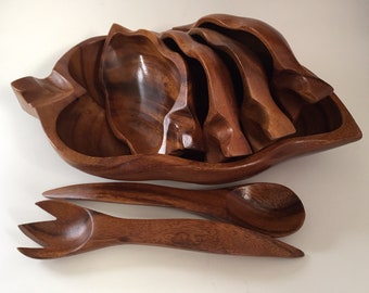 Unique 7 Piece Wood Salad Bowl Set Beautiful Grain Vegan Dining Leaf Shape Includes Serving Set