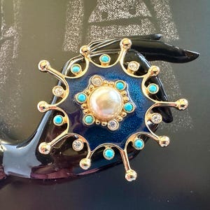 Stunning BARRERA for AVON Roman Holiday Gold and Navy Classic