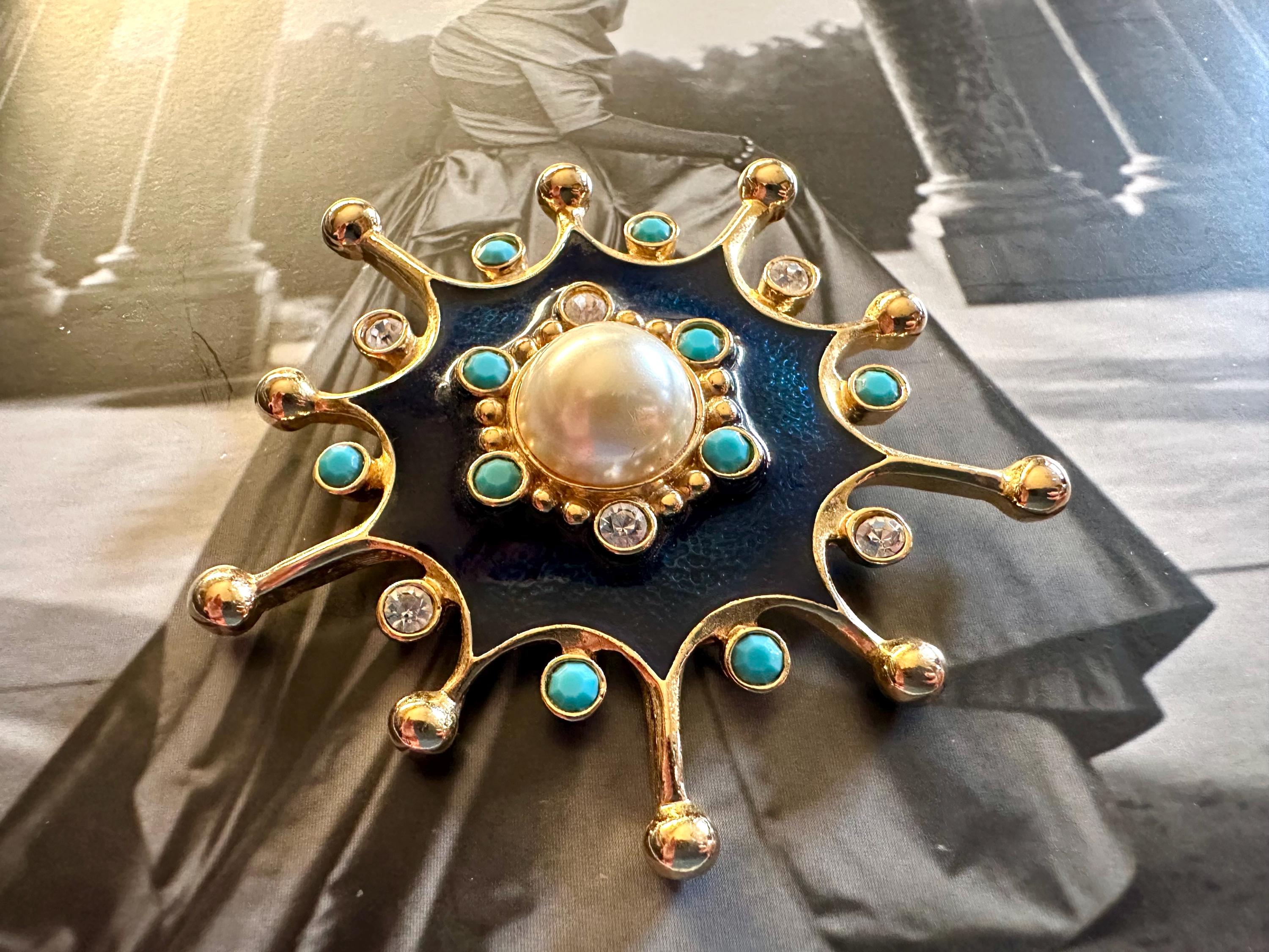 JOSE BARRERA for AVON 'roman Holiday' Brooch Pendant, Enamel