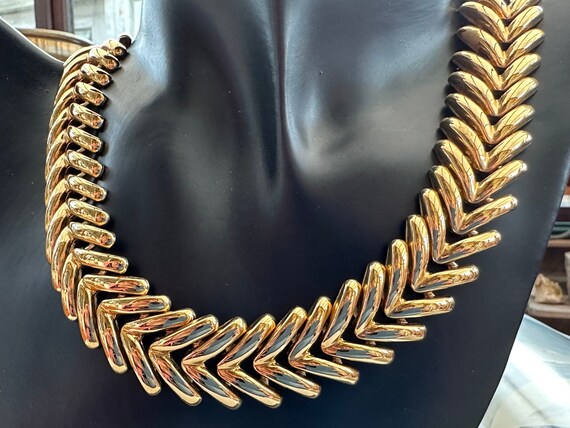 ROAN Gold Tone Large Chevron Necklace, Single Str… - image 8