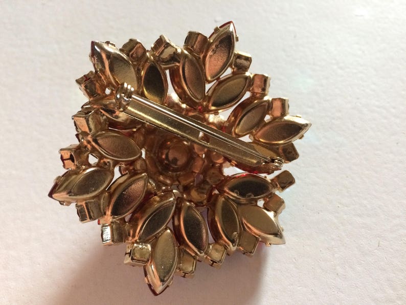 Aurora Borealis Gold Tone Domed Pin Domed /& Layered Red Rhinestone Brooch Red AB Crystals Vintage Brooch